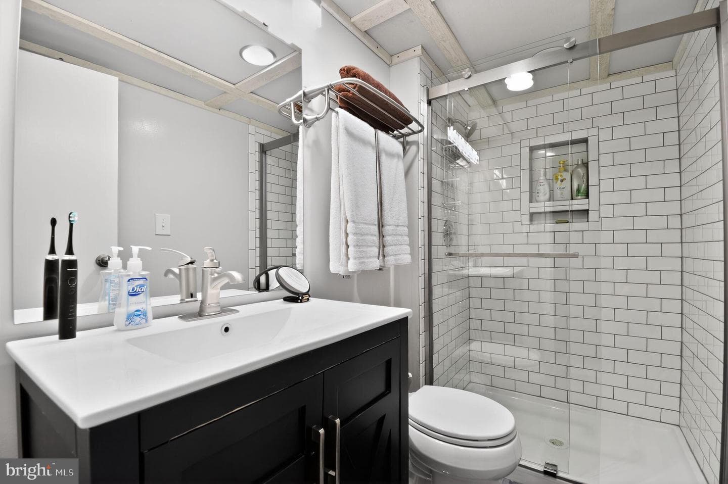 4429 Park photo 17