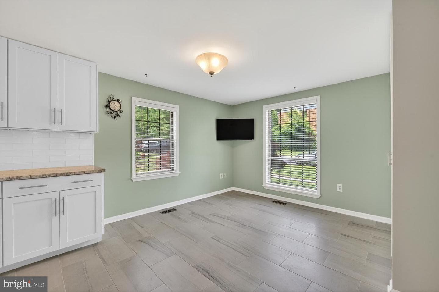 6059 Clerkenwell Court photo 12