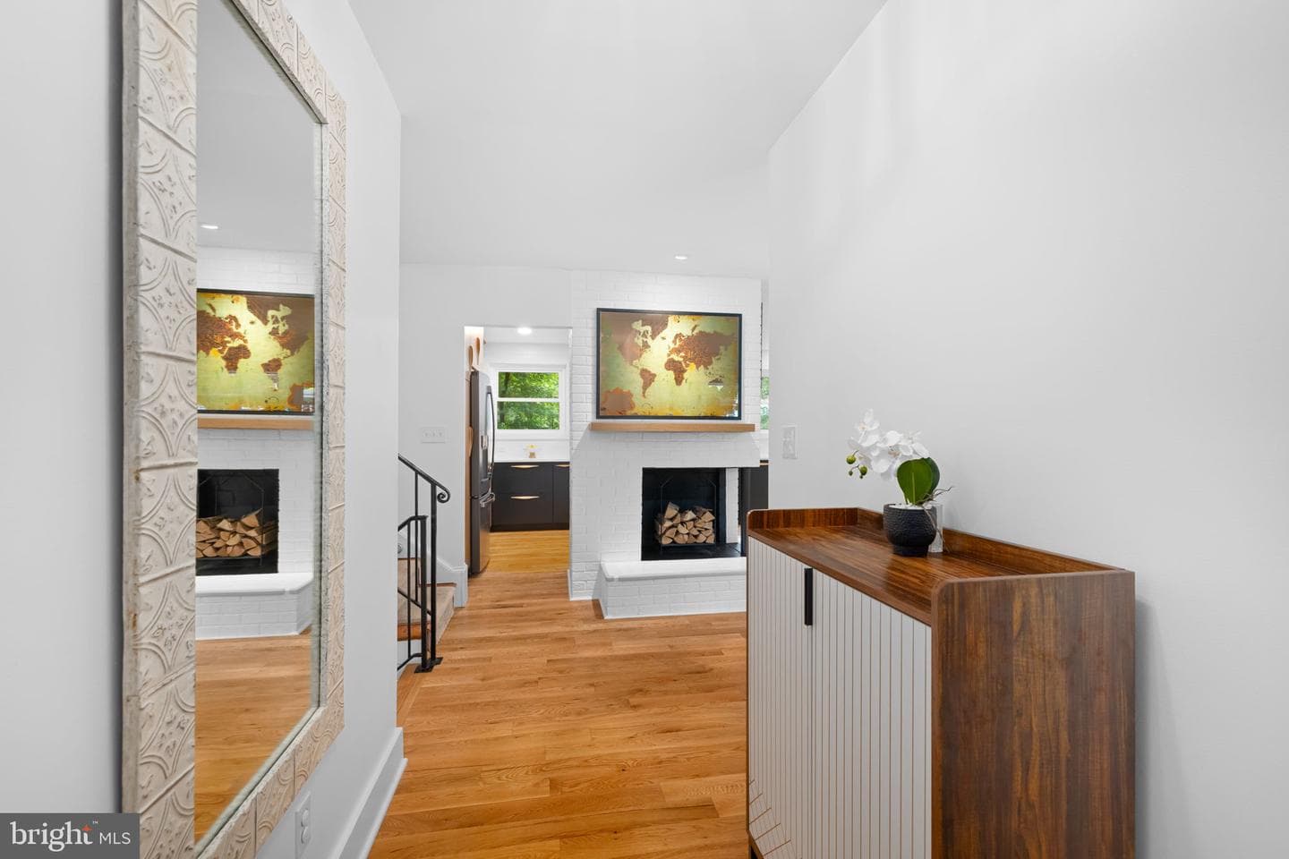 6354 Lyric Lane photo 3
