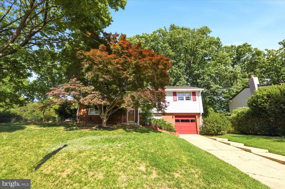 4703 Exeter Street photo 3