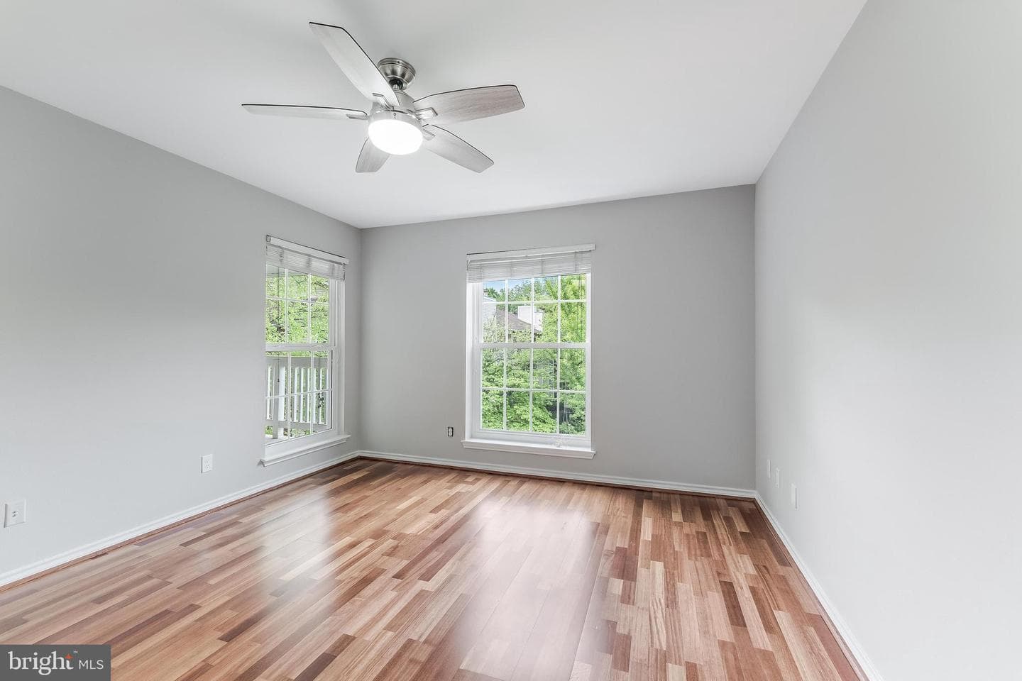 1532 Lincoln Way #301b photo 12