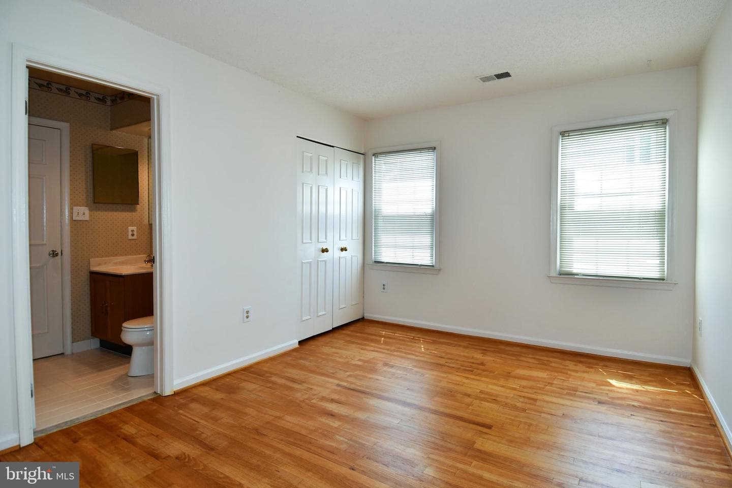6730 Anders Terrace photo 16