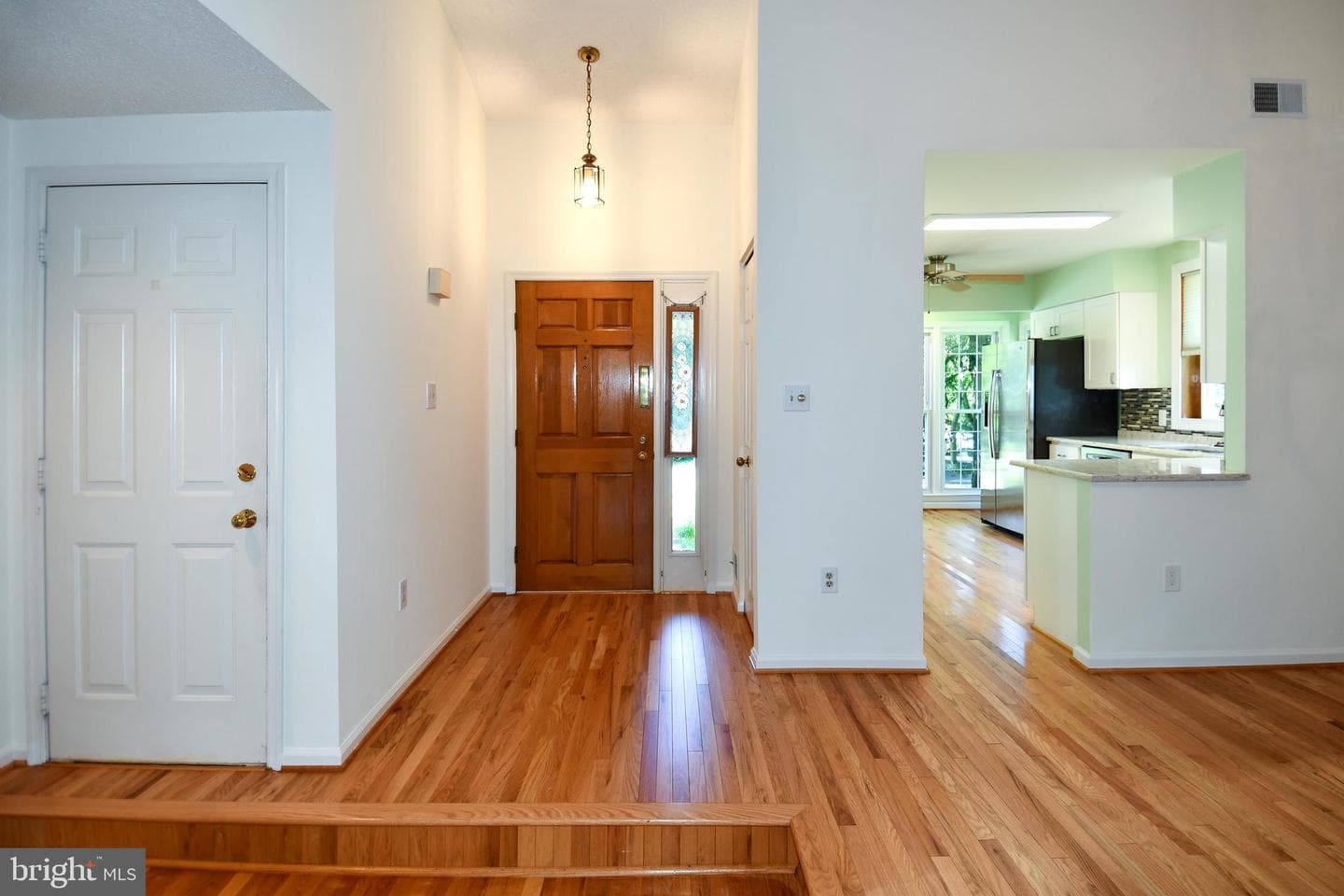 6730 Anders Terrace photo 2