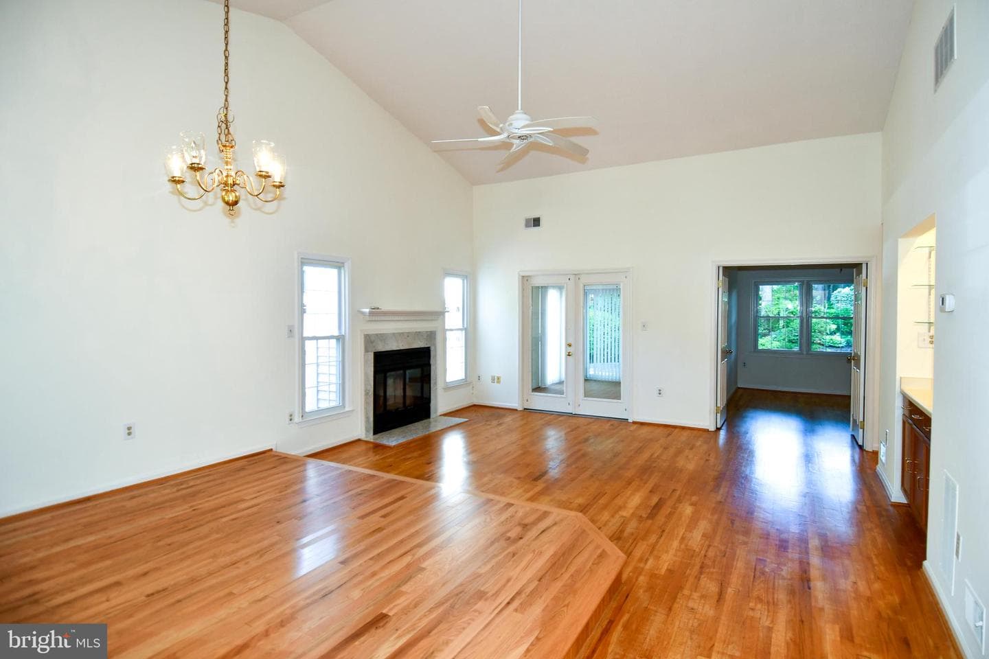 6730 Anders Terrace photo 5
