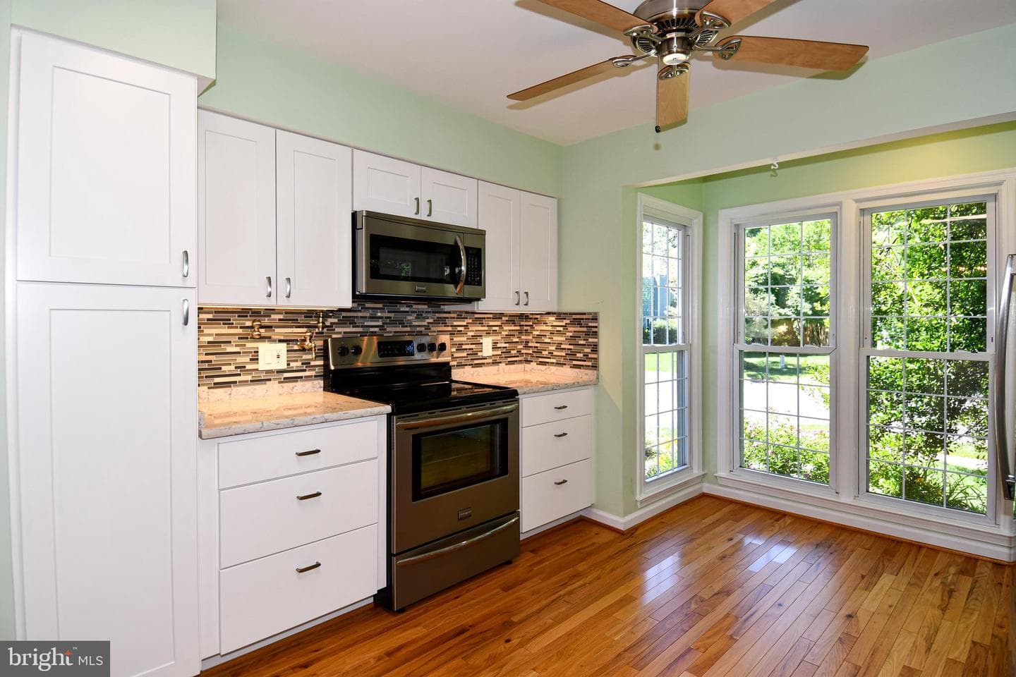 6730 Anders Terrace photo 8