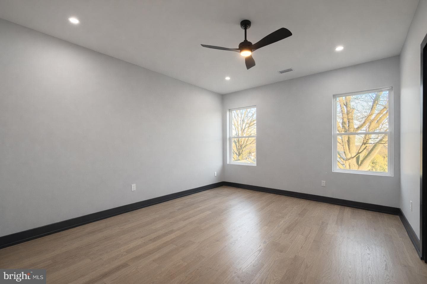 2613 Beacon Hill Road photo 41