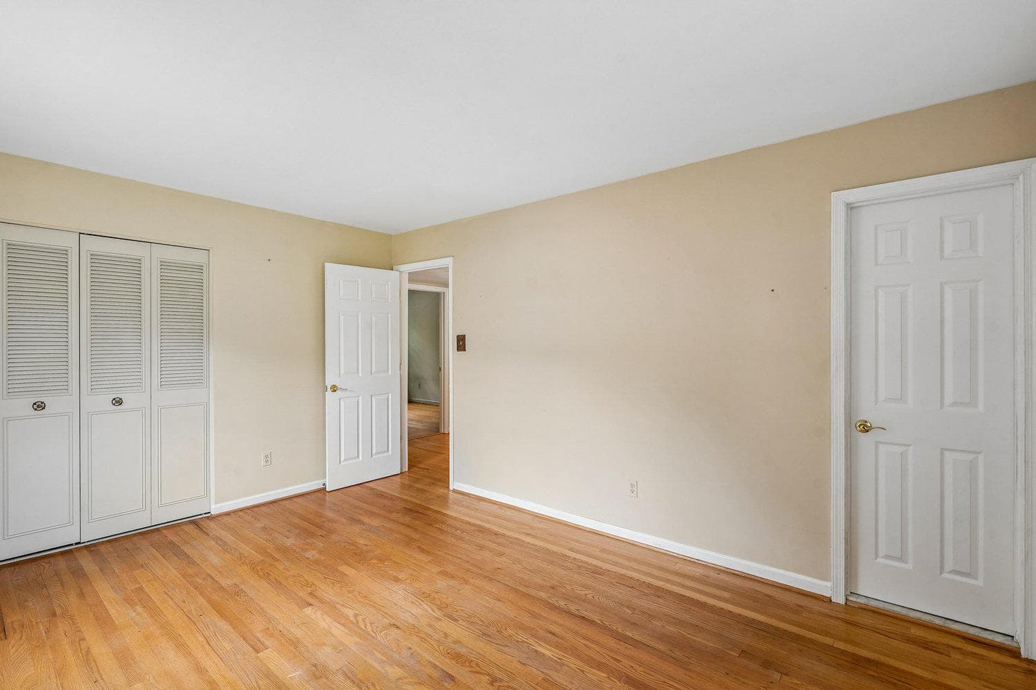 3709 Camelot Drive photo 21