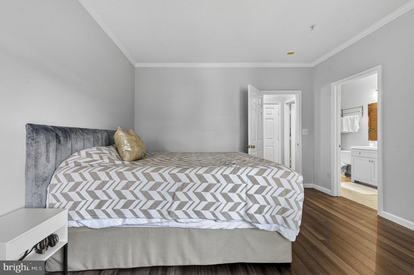 1708 Lake Shore Crest Dr # 23 photo 31