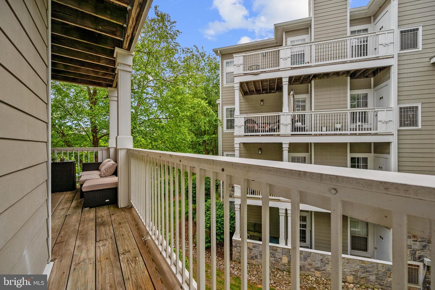 1708 Lake Shore Crest Dr # 23 photo 44
