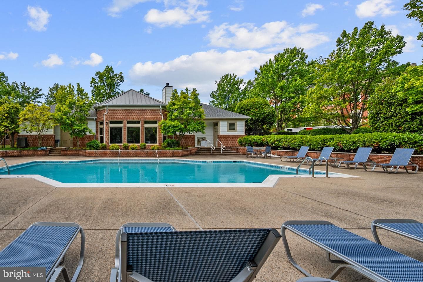 1708 Lake Shore Crest Dr # 23 photo 50