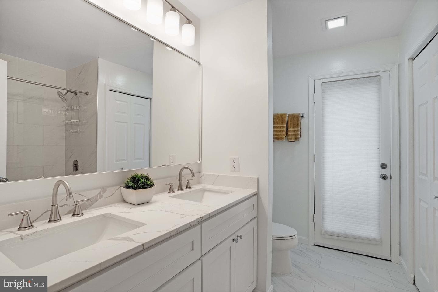 7558 Park Lane photo 25