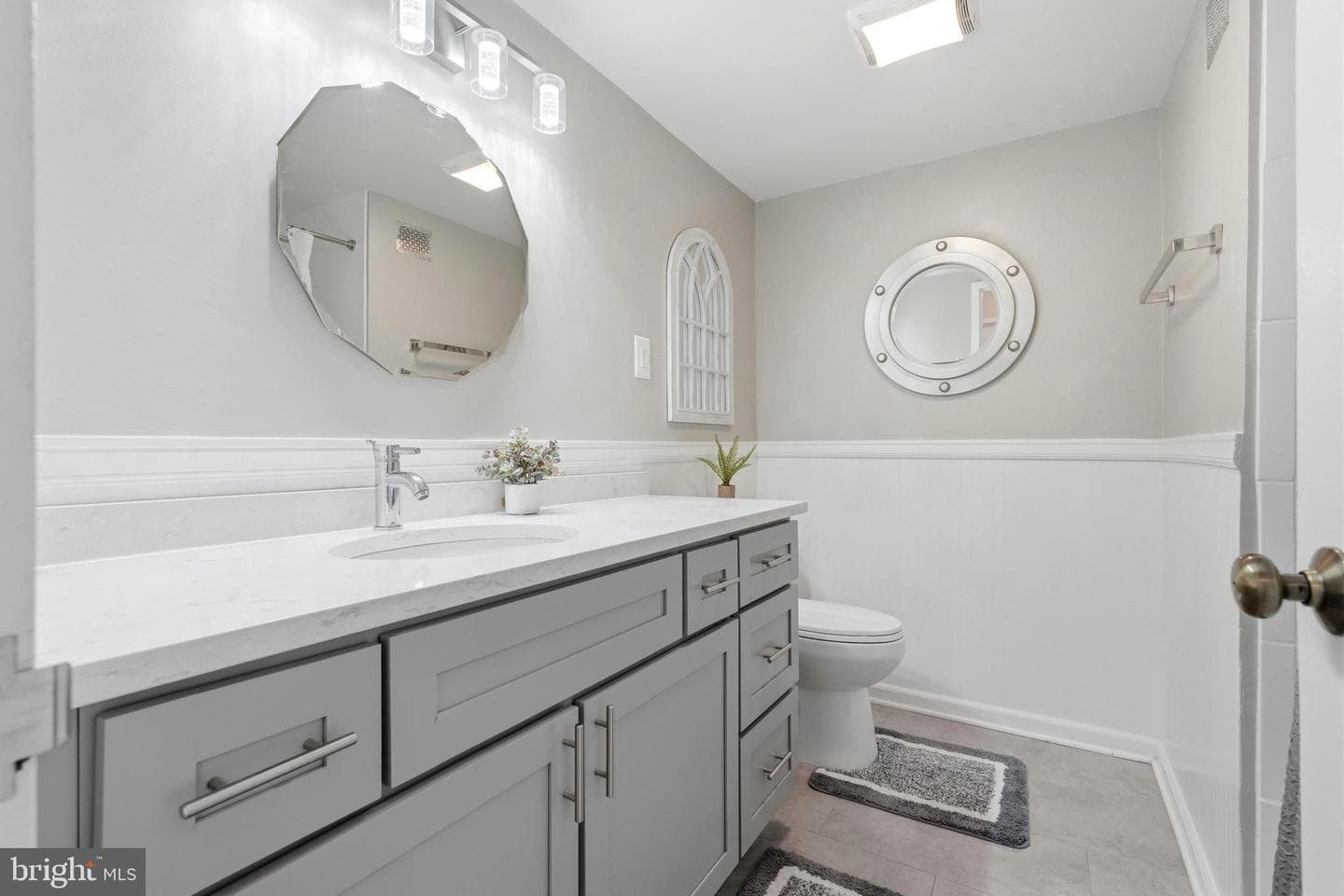 3705 S George Mason Dr # 1203S photo 20