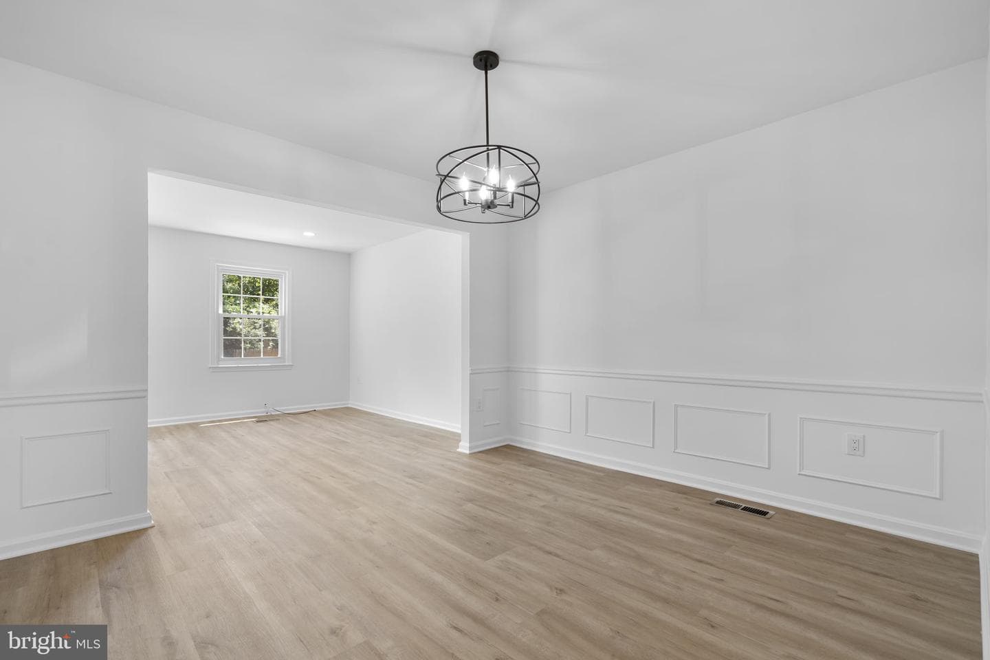 4543 Pinecrest Heights Drive photo 11
