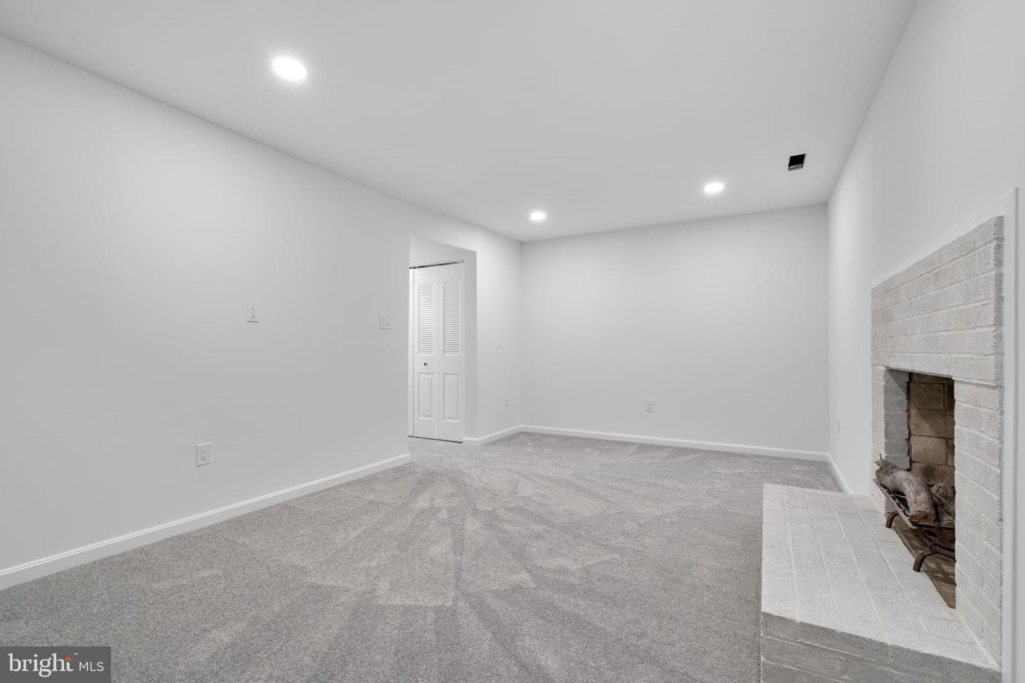 4543 Pinecrest Heights Drive photo 34