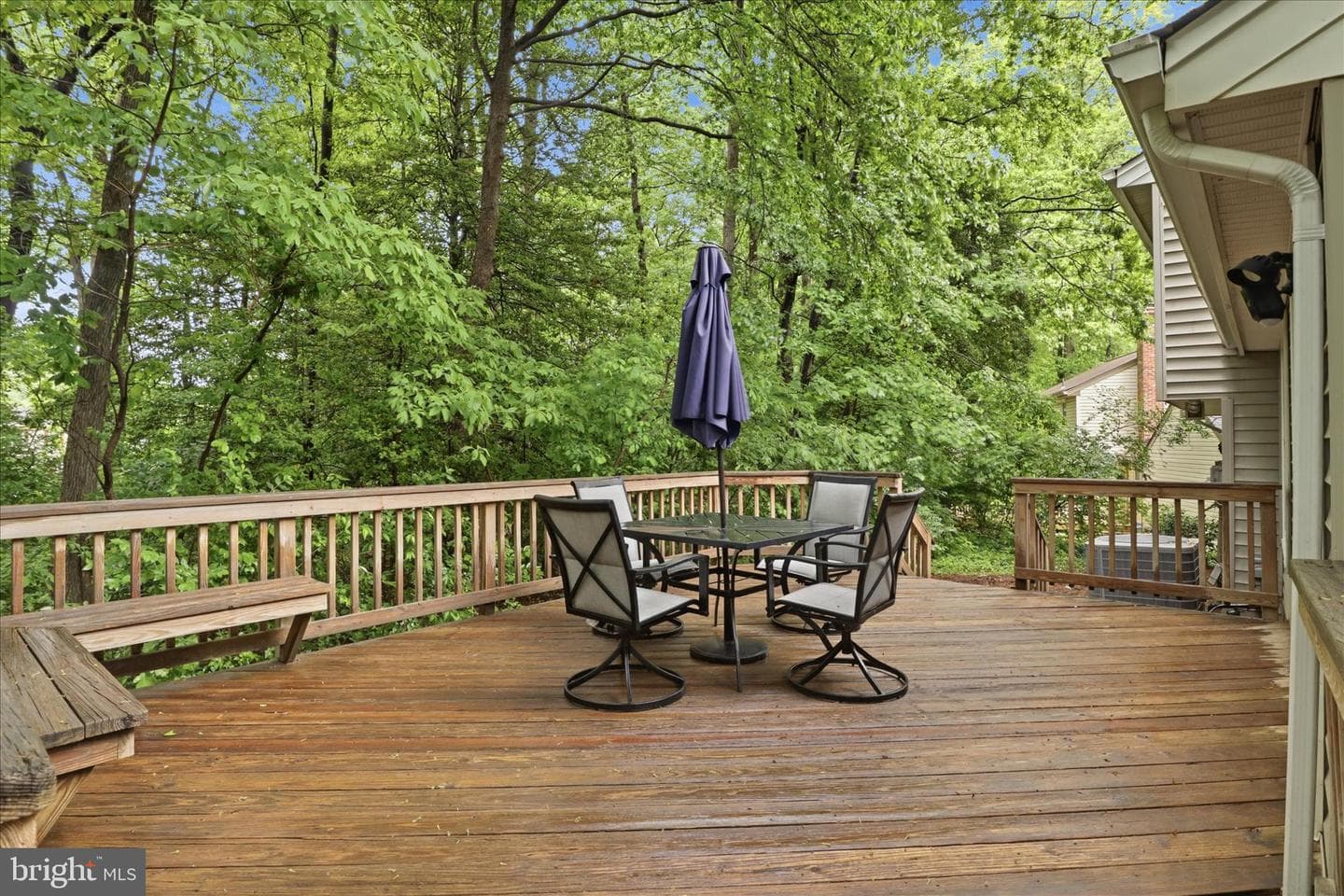 5967 New England Woods Drive photo 33
