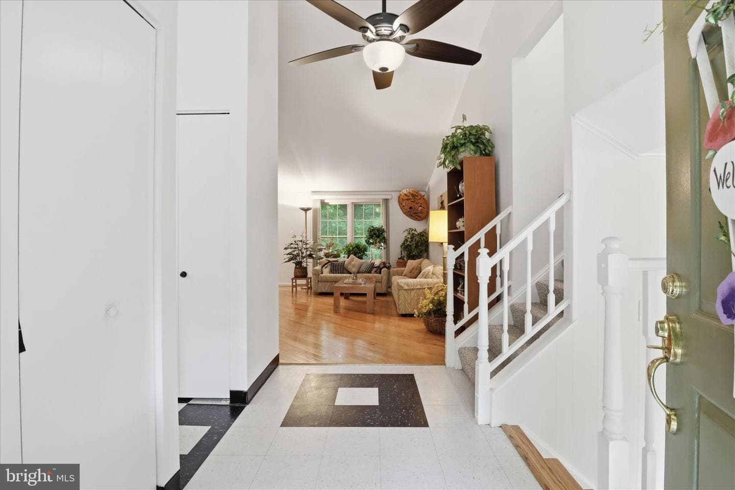 5967 New England Woods Drive photo 4