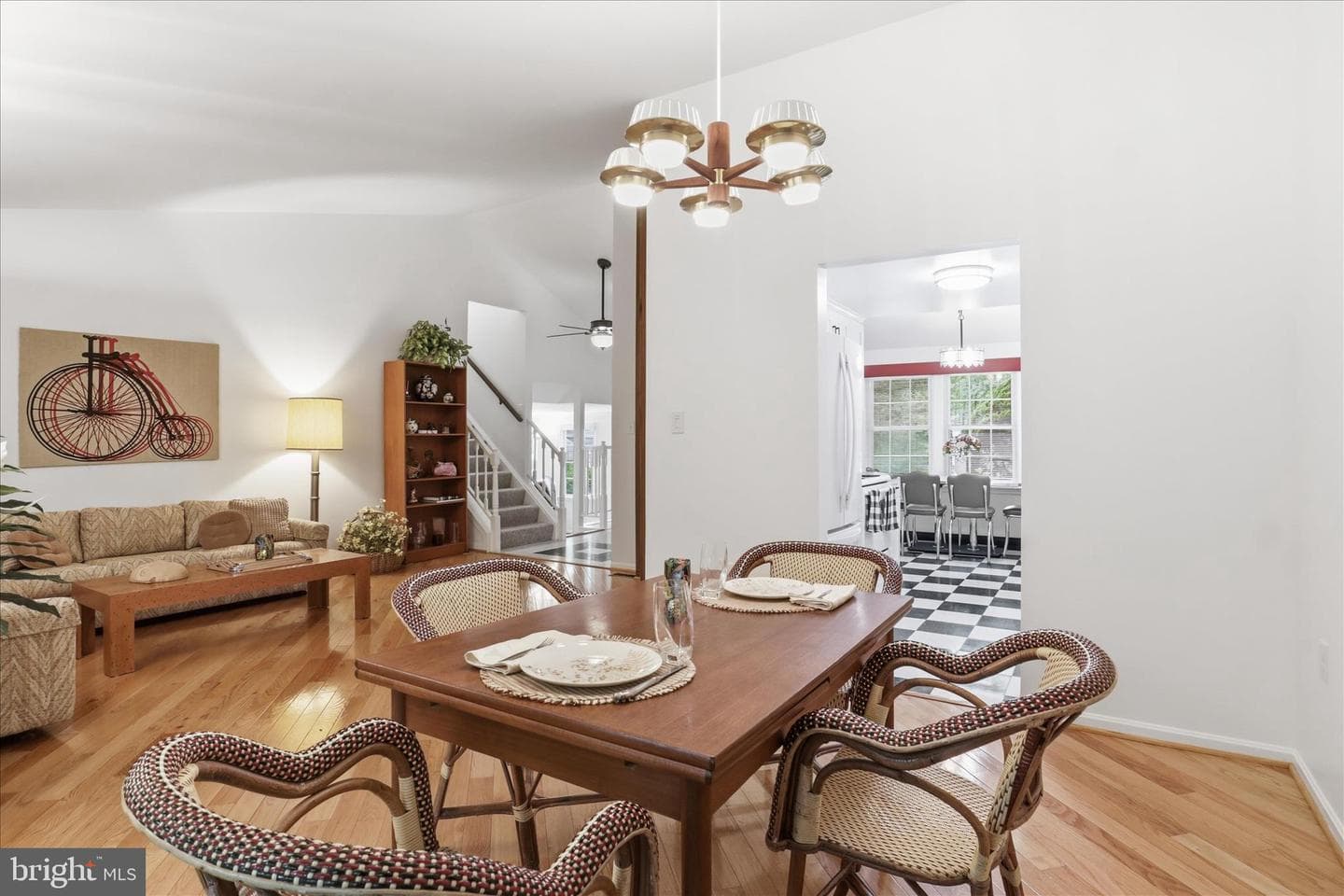 5967 New England Woods Drive photo 9