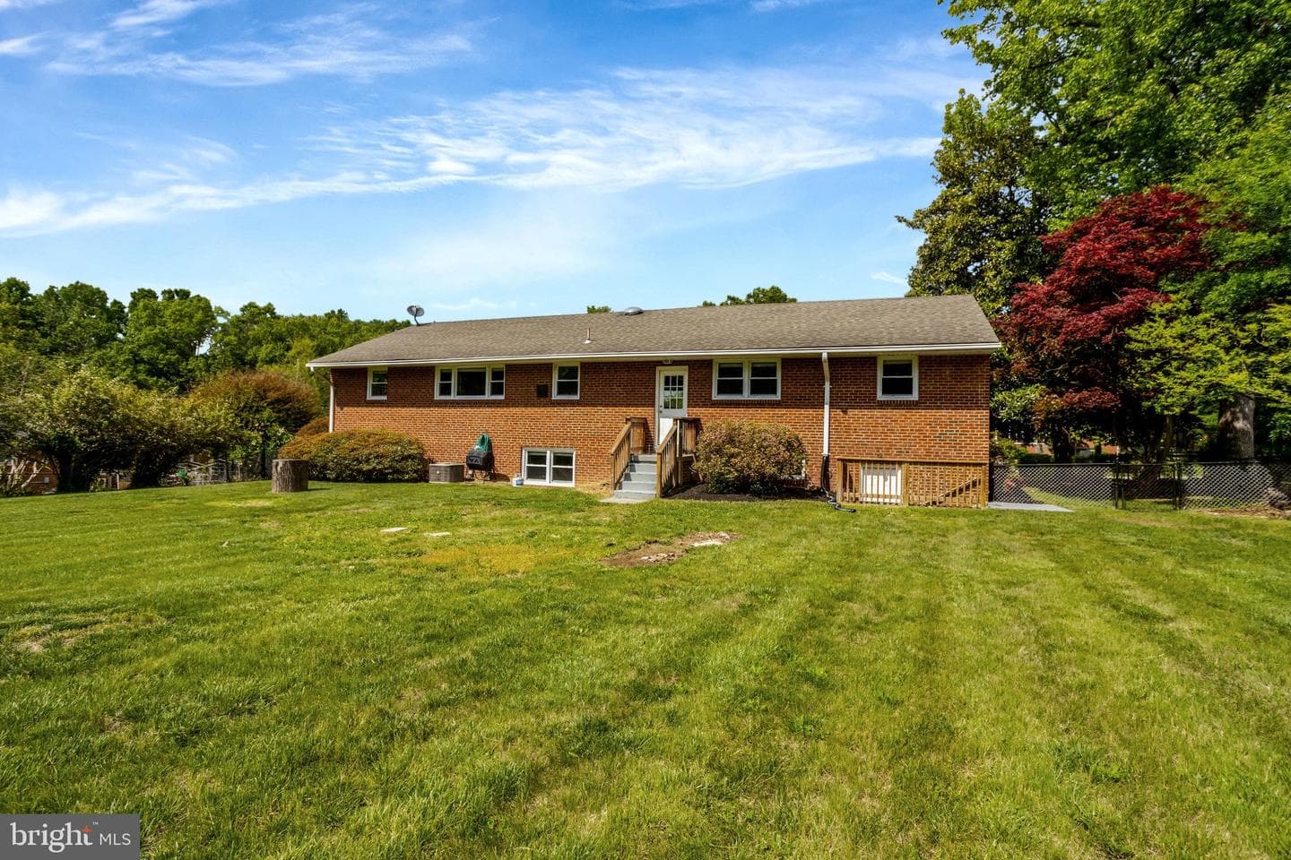 8906 Dogue Drive photo 45