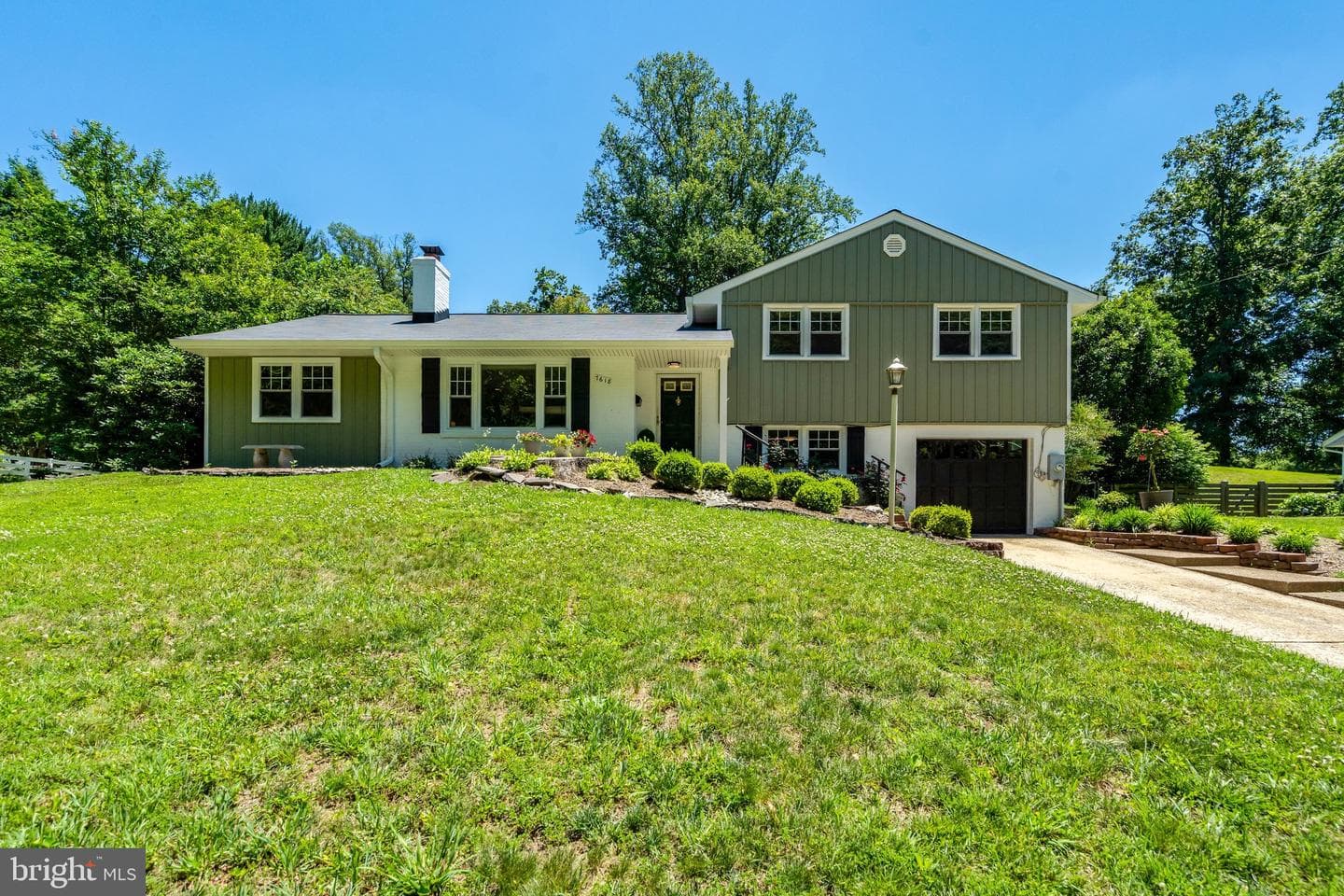 7618 Highland Street photo 1