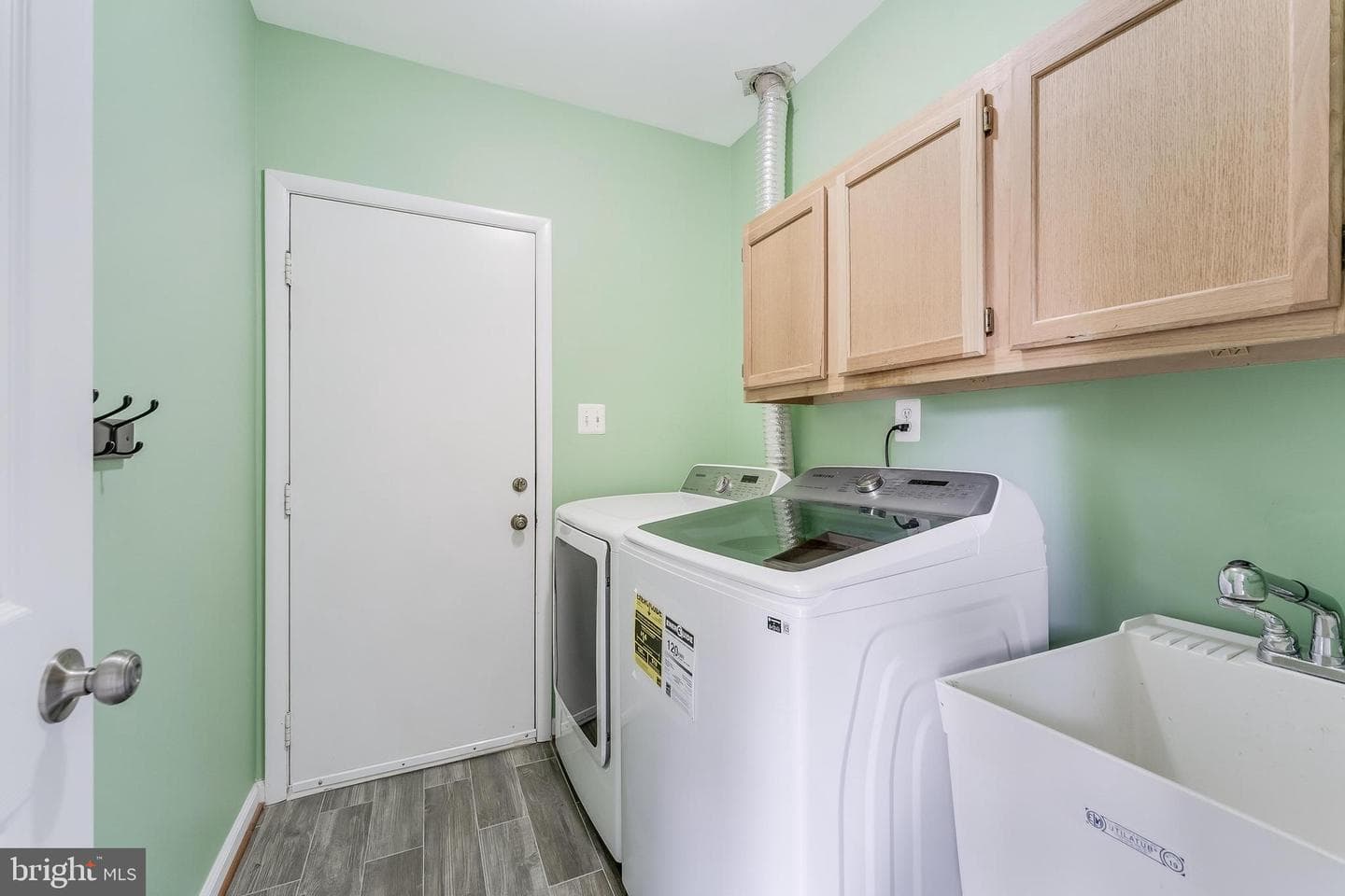 3316 Thorngate Drive photo 33