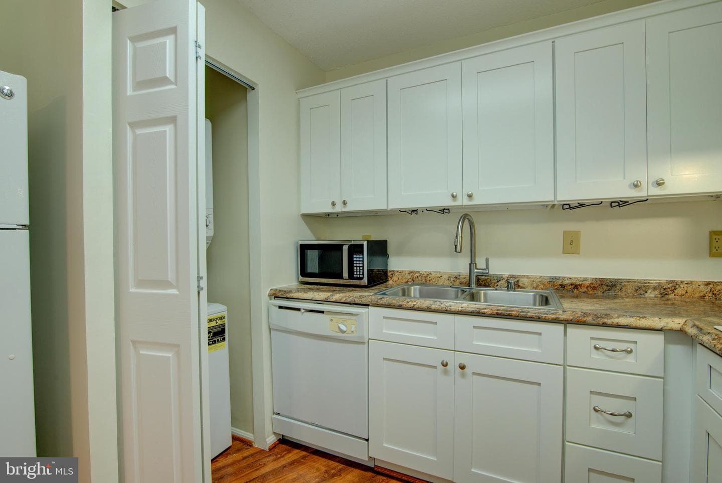 5904 Mount Eagle Drive #803 photo 10