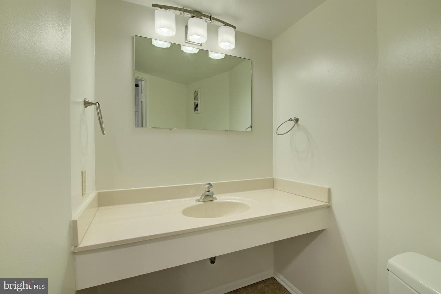5904 Mount Eagle Drive #803 photo 13