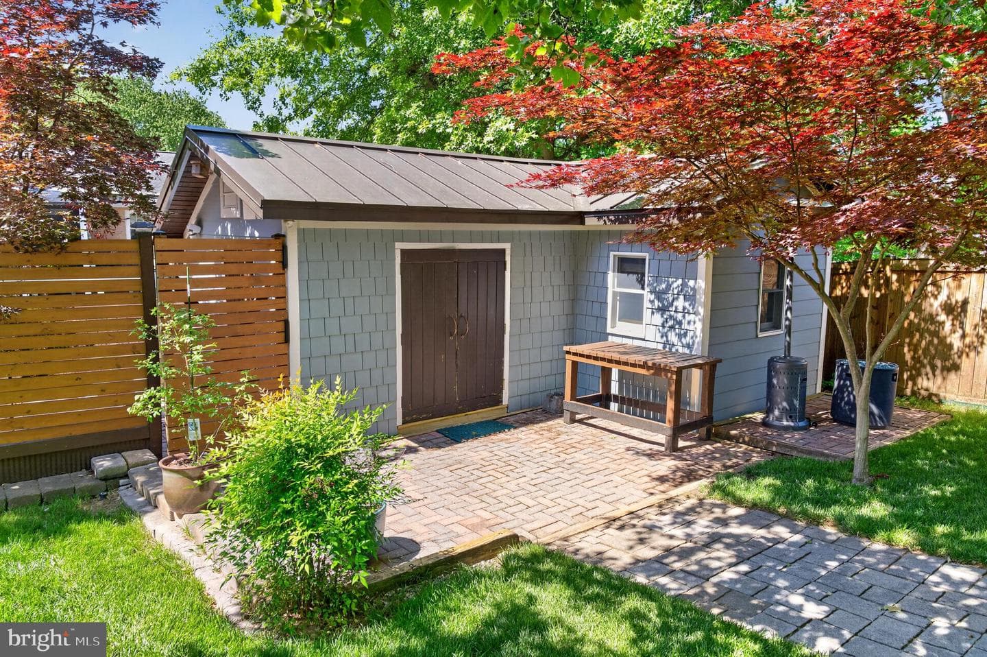 8904 Stratford Ln photo 56