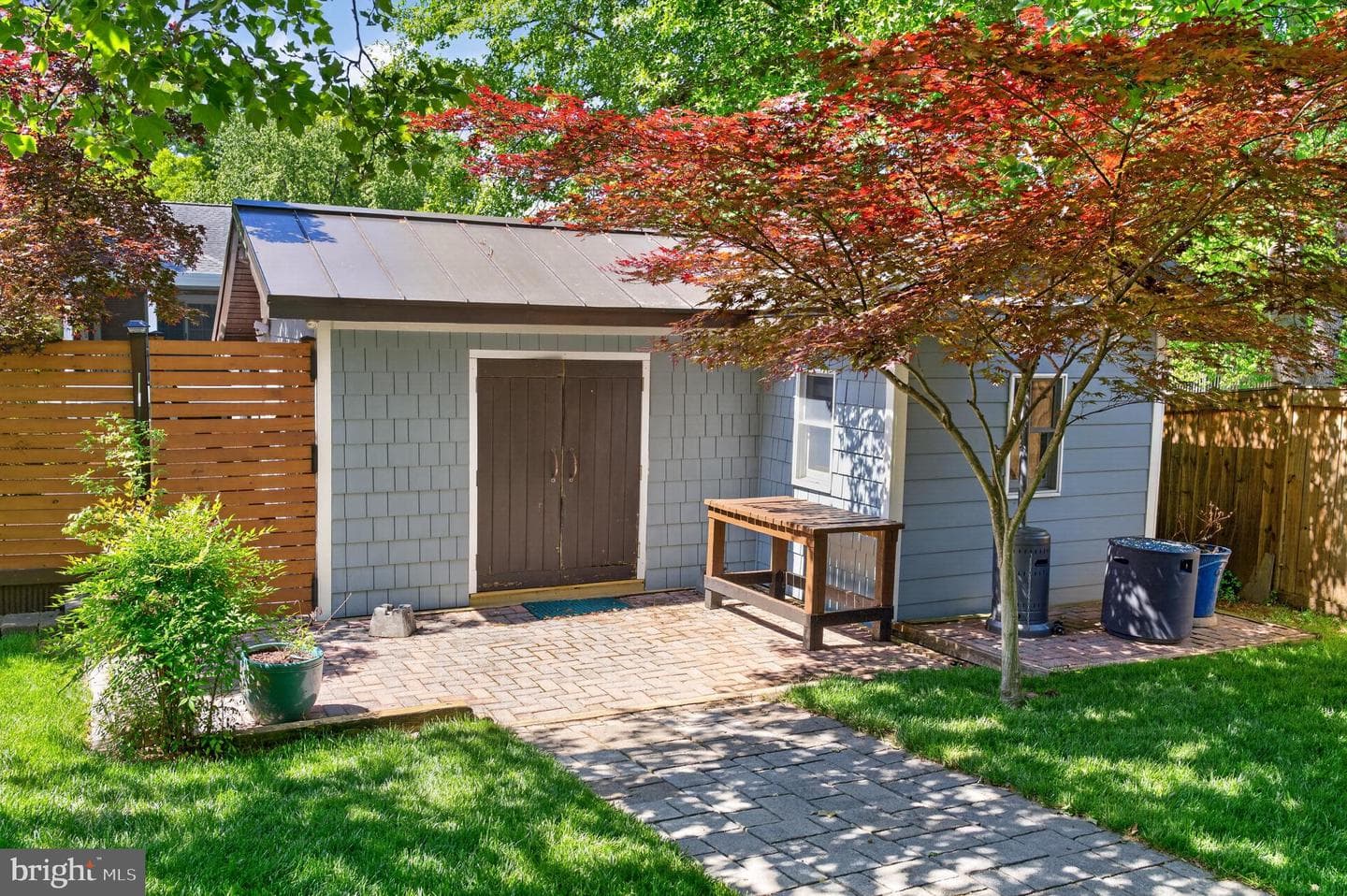 8904 Stratford Ln photo 57