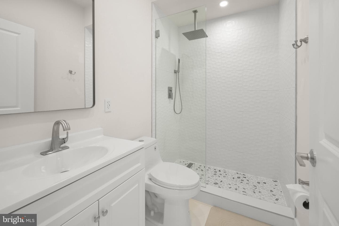 7404 Sportsman Drive photo 43