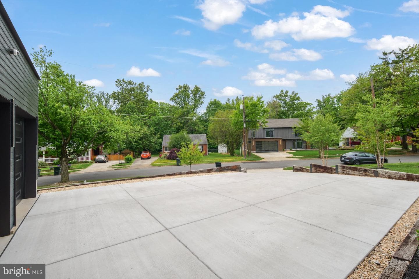 7404 Sportsman Drive photo 79