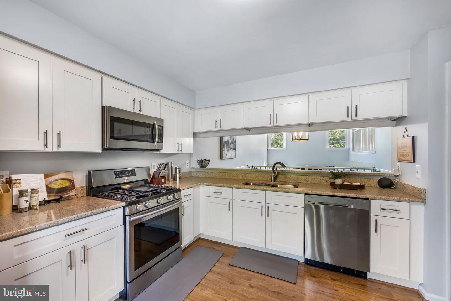 7595 Chrisland Cove photo 26