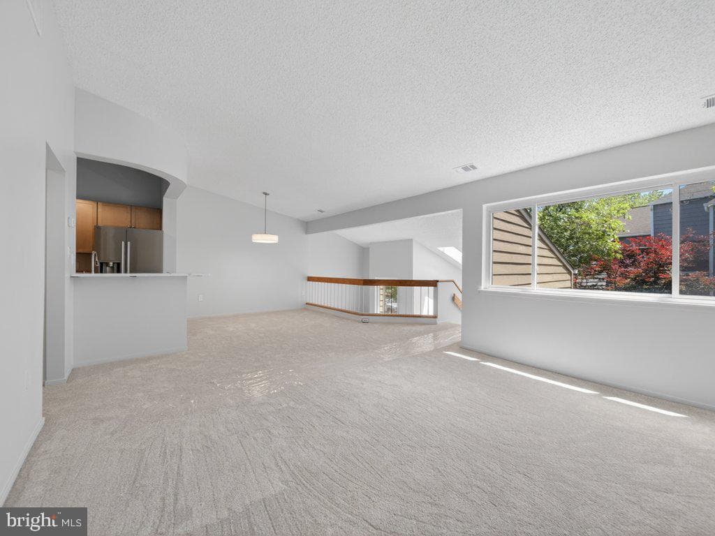 1917 Villaridge Drive photo 12