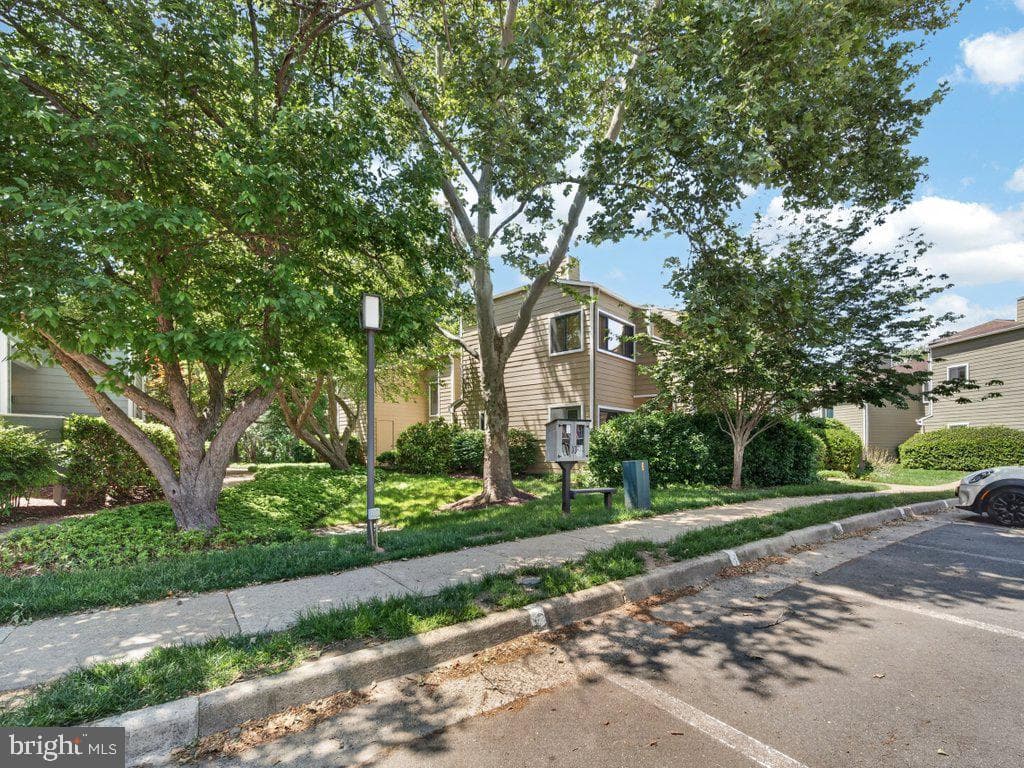 1917 Villaridge Drive photo 27