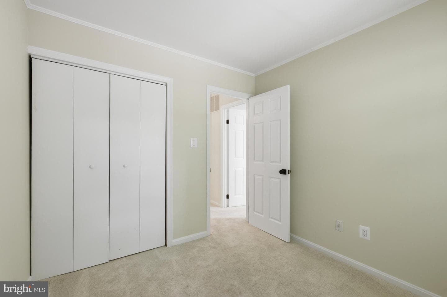 8575 Tyrolean Way photo 20