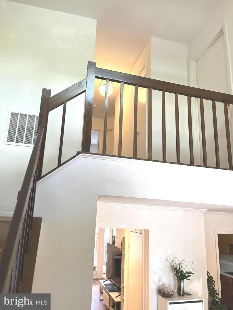 1106 Whitworth Court photo 23