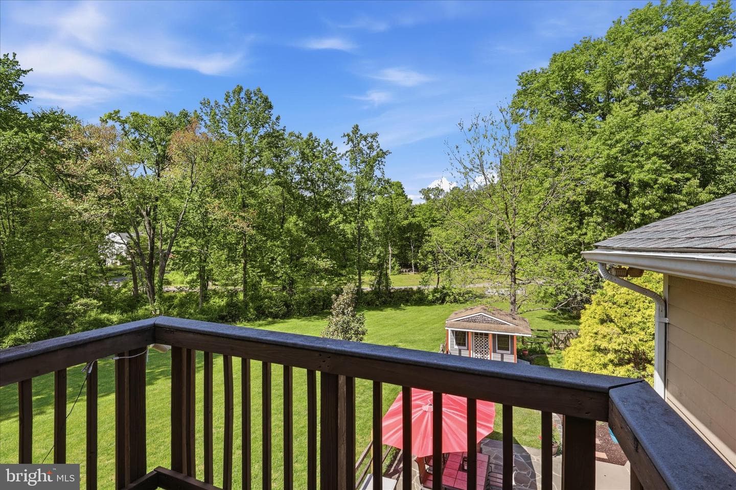 6256 Woodfair Drive photo 20