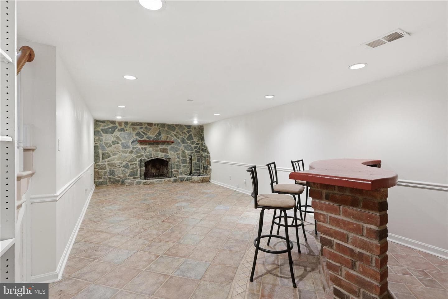 6256 Woodfair Drive photo 27