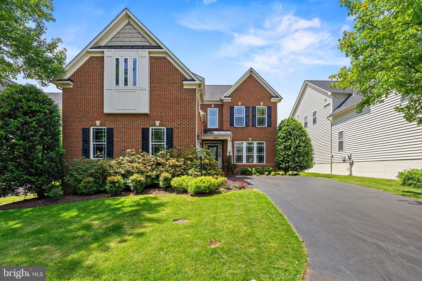 8717 Flowering Dogwood Lane photo 3