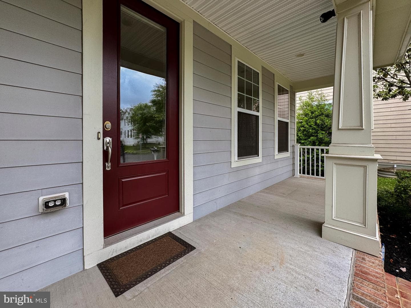 102 Pearl St photo 5