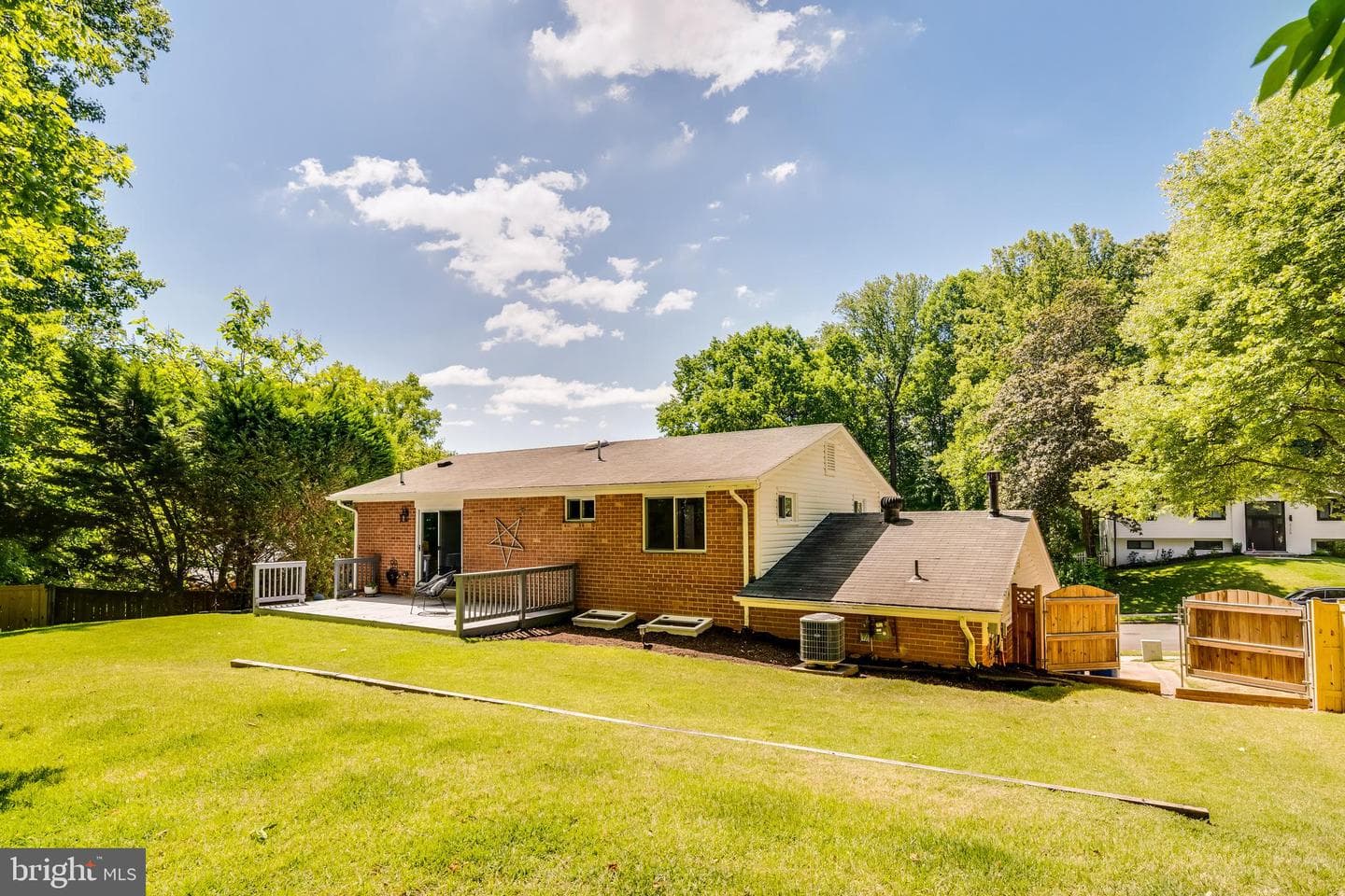 5211 Stonington Drive photo 41