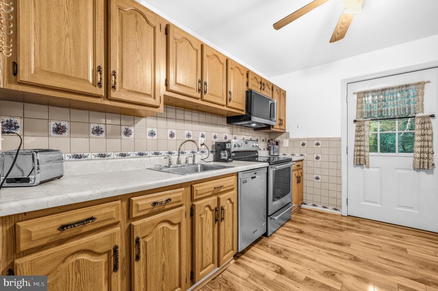 7730 Brandeis Way photo 11