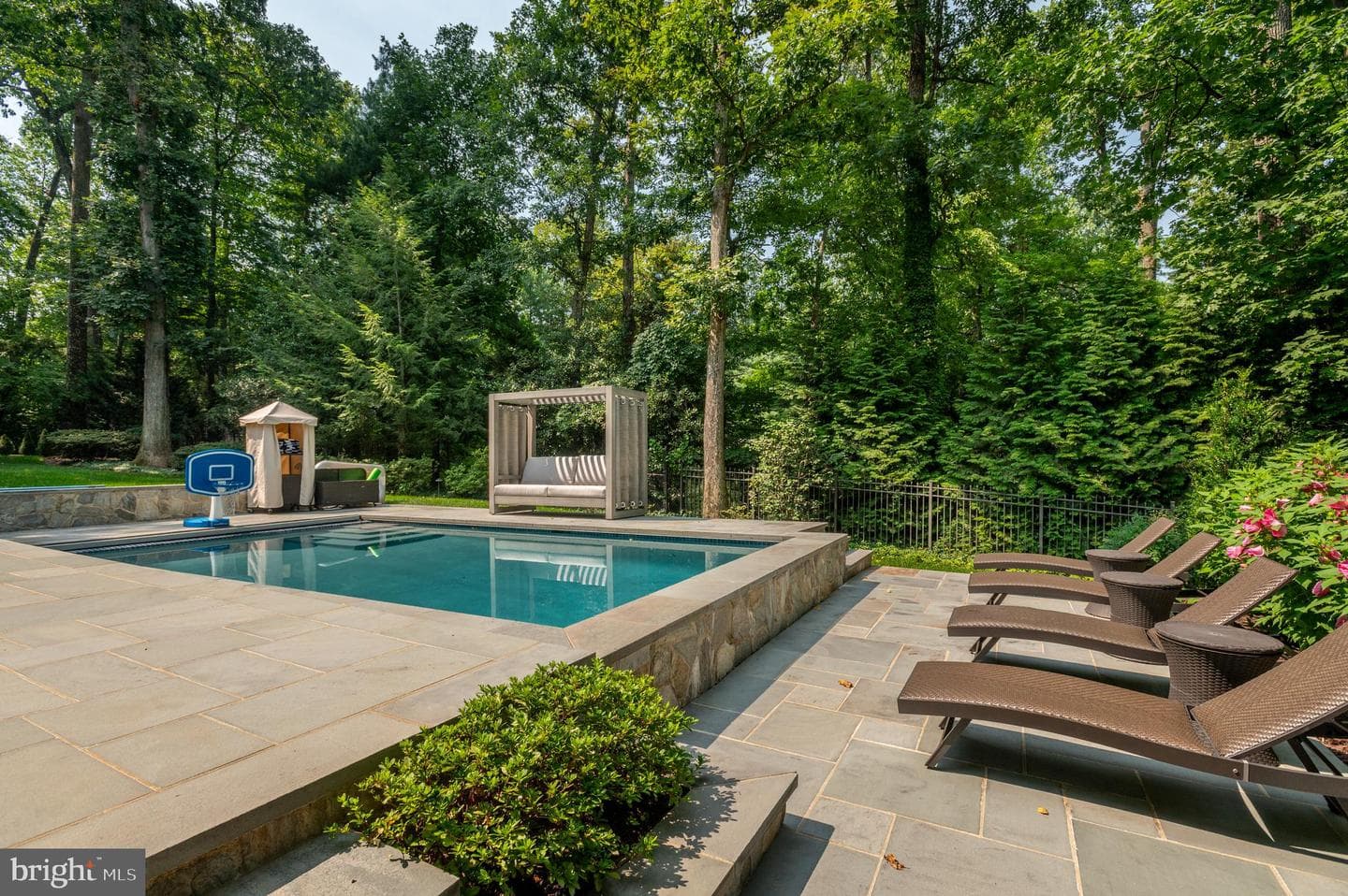 1210 Corbin Court photo 6