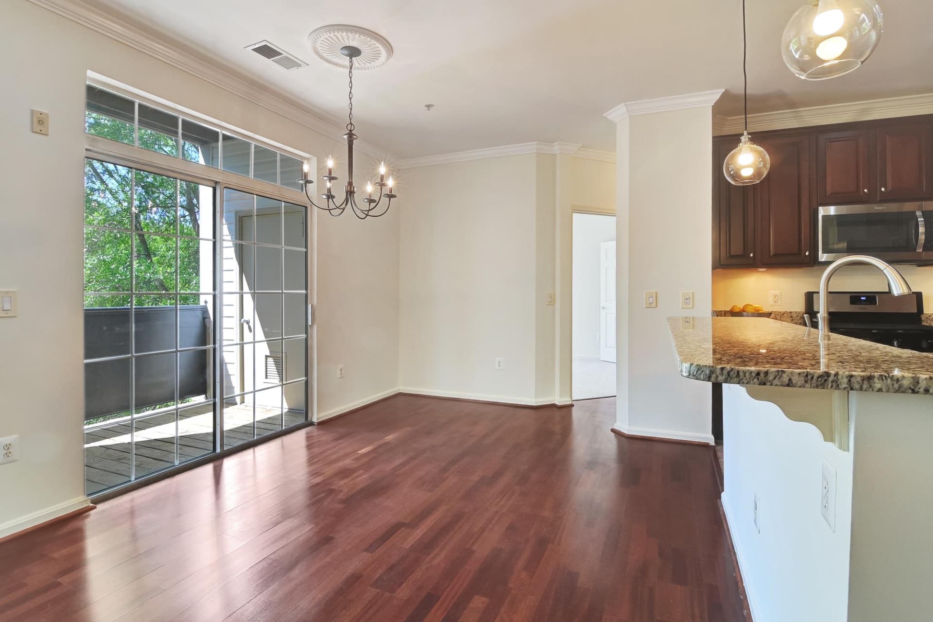 4151 Castlecary Lane #301 photo 17