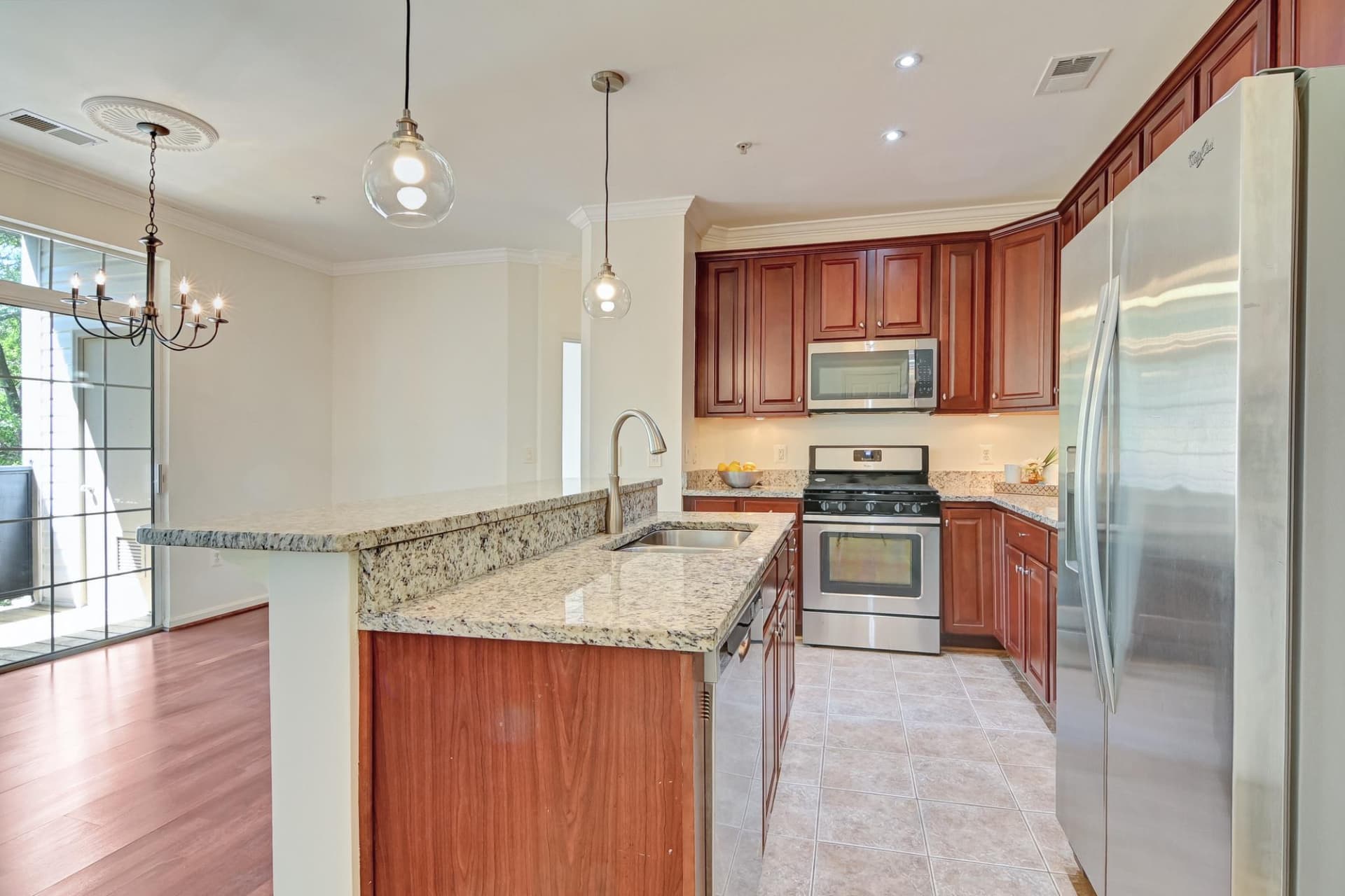 4151 Castlecary Lane #301 photo 21