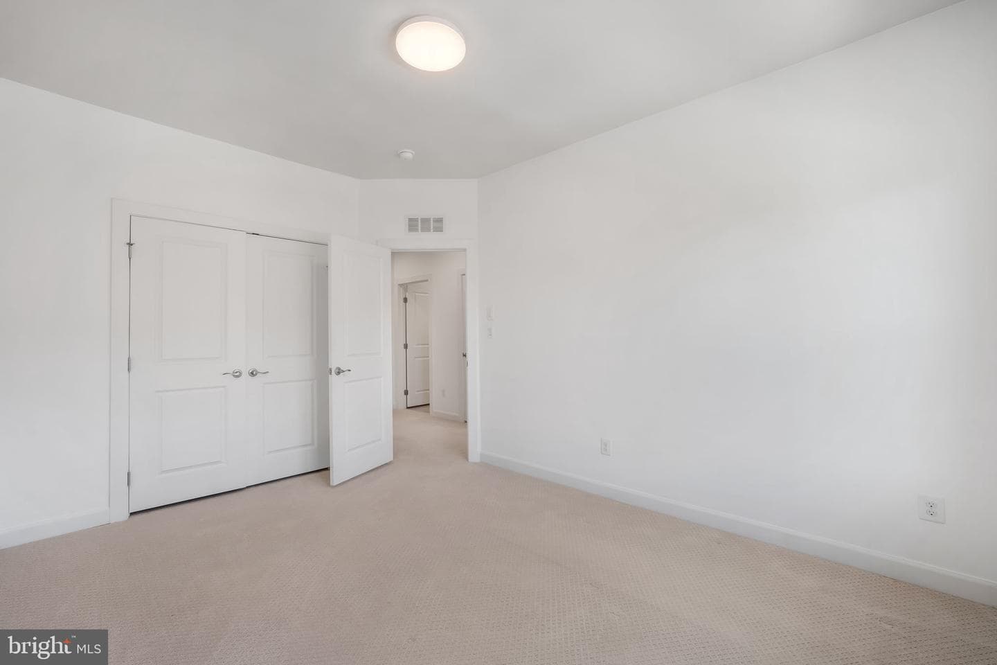 9257 Wood Violet Court photo 34