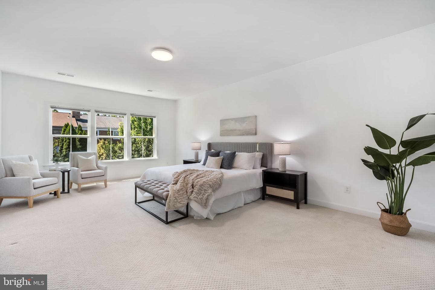 9257 Wood Violet Court photo 5