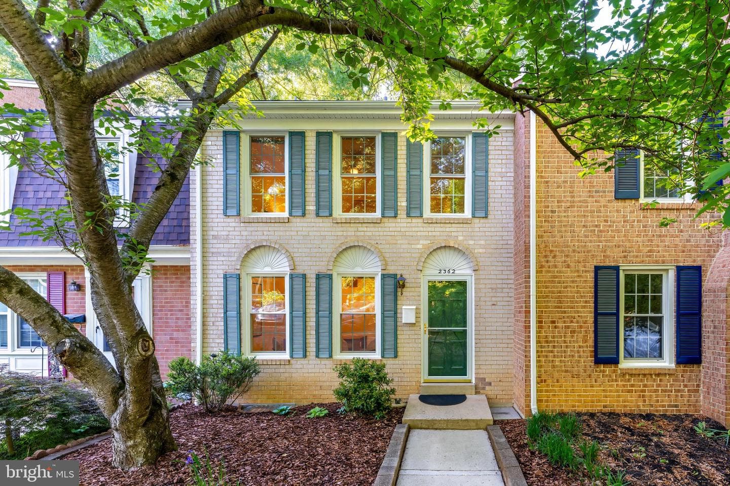 2362 Albot Road