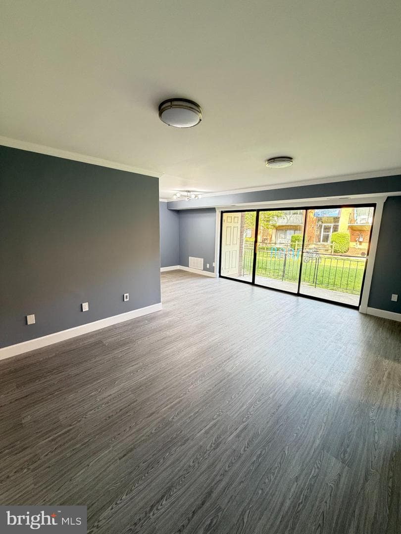 7604 Savannah Street #t2 photo 7