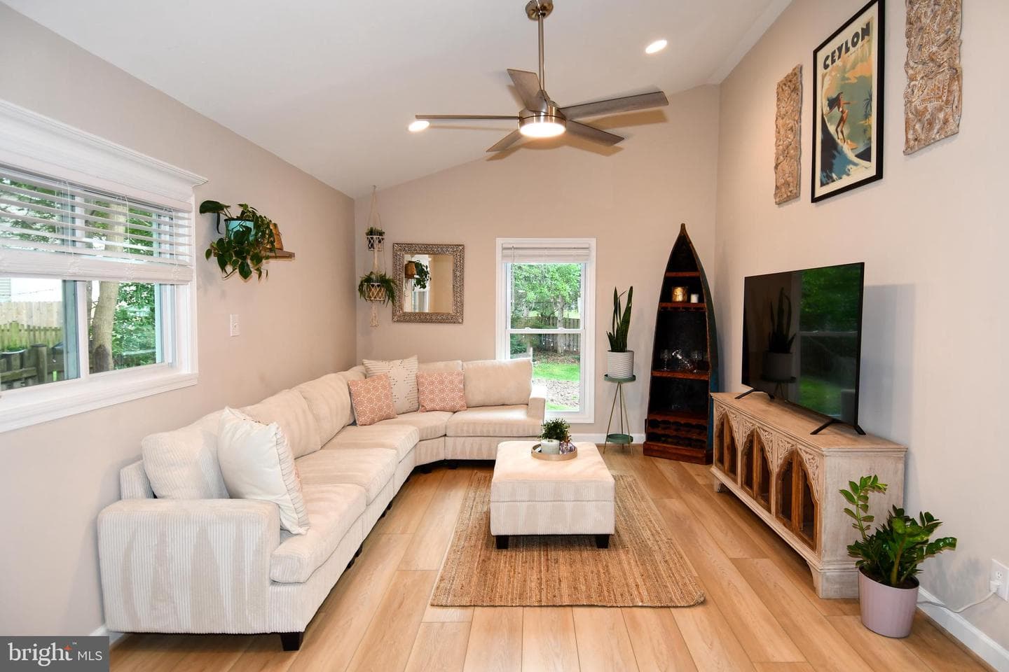 13703 Lynncroft Drive photo 3