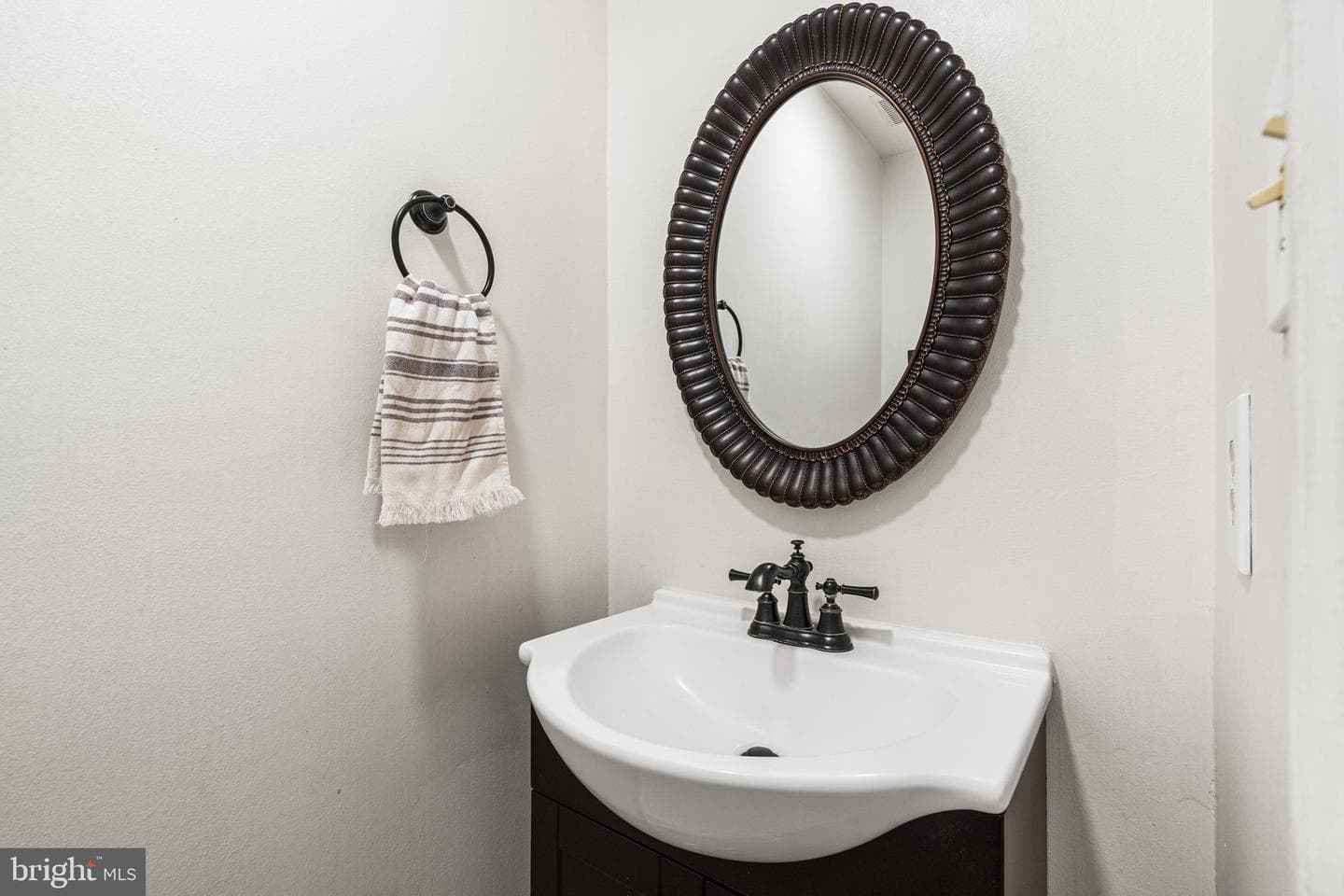 10215 Provincetown Court photo 5